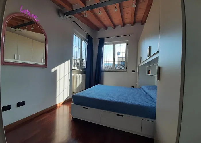 Appartamento Sui Tetti Di Parma